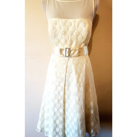JS Boutique Dresses & Skirts - JS Boutique Ivory Formal Dress size 14